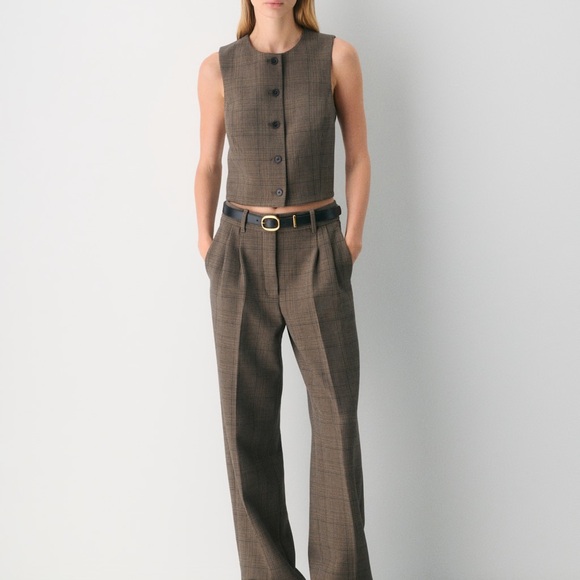 The Effortless Pant™ - (Re)ssential - Picture 7 of 10